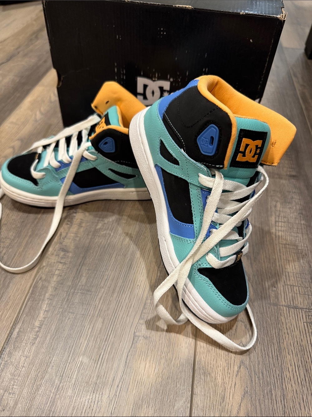 DC Kids Mint, Black & Blue Lace-Up Skate Sneakers